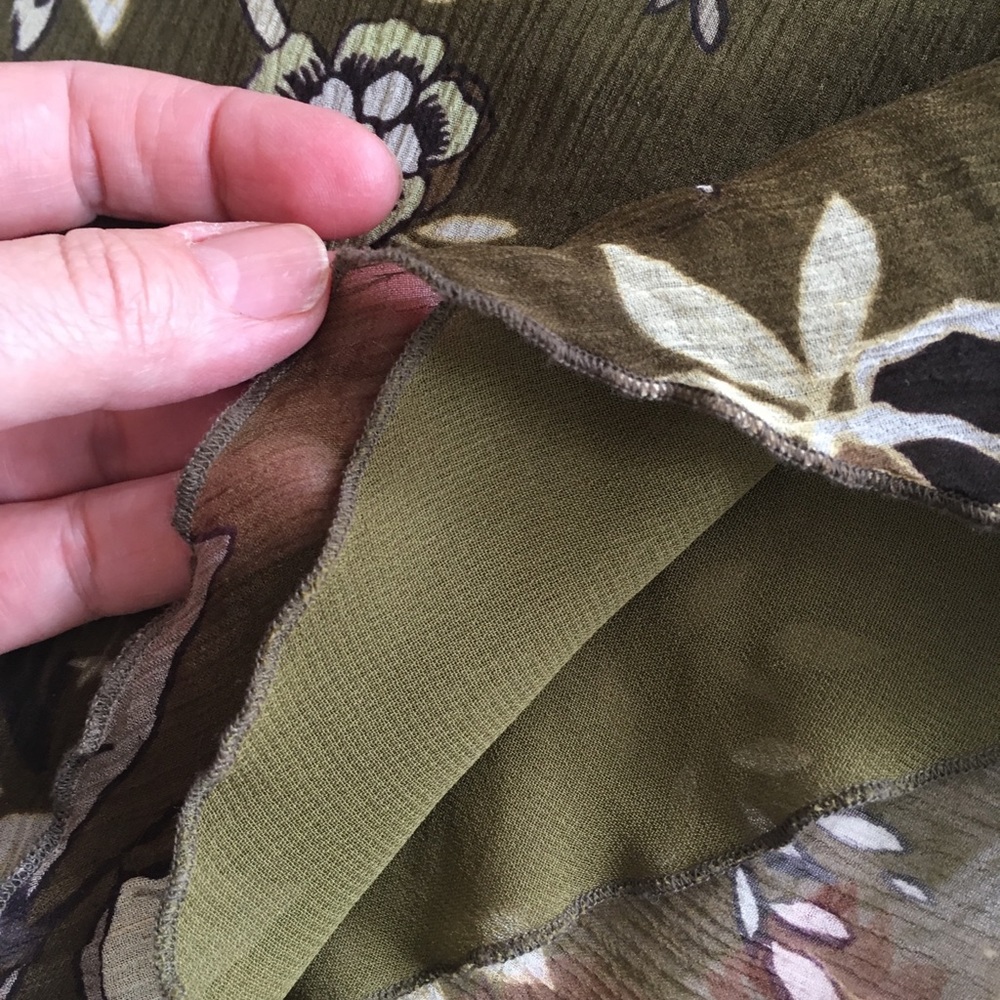 Floral Brown Camisole Top - Picture 4 of 5